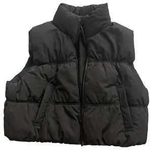 H&M Cropped Black Vest